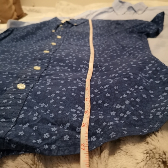 3 Boys Button Up Dress Shirts - Picture 16 of 17